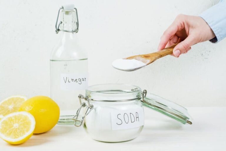 How to Clean Vegetables With Baking Soda